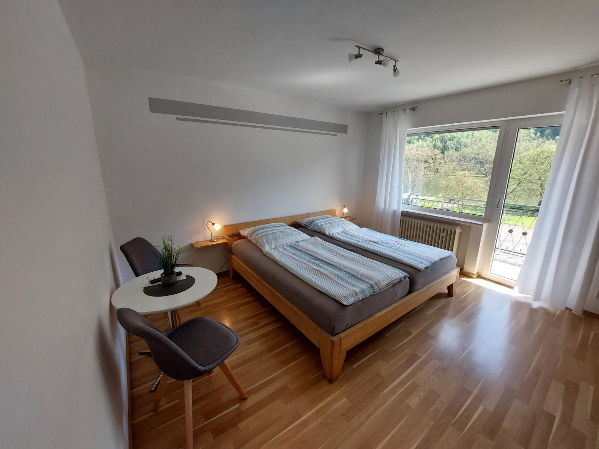 Pension Mosella, Gaestezimmer 장크트 알데군트 외부 사진