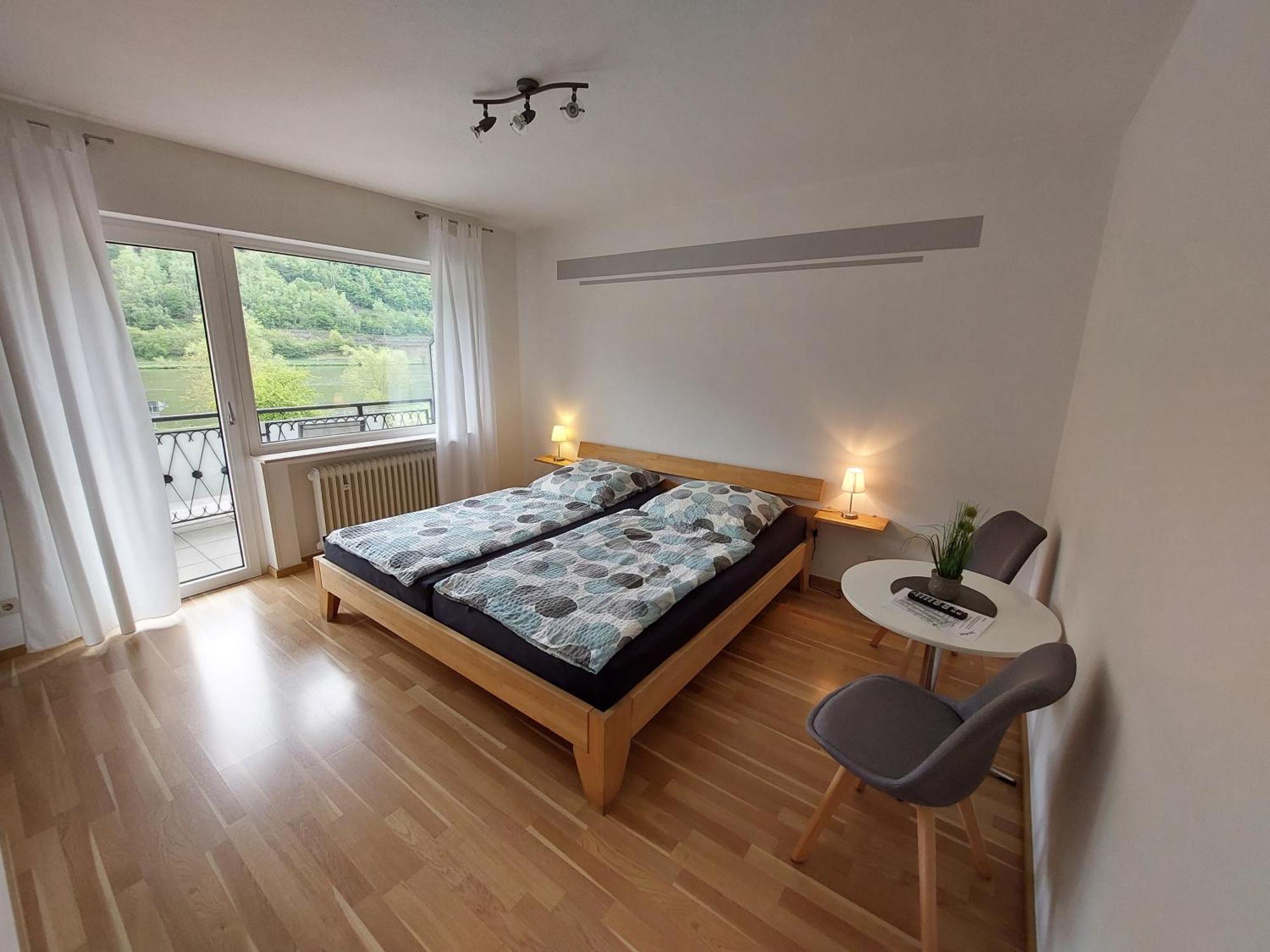Pension Mosella, Gaestezimmer 장크트 알데군트 외부 사진